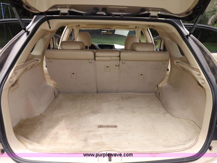 image for item I7672 2010 Lexus RX350 SUV