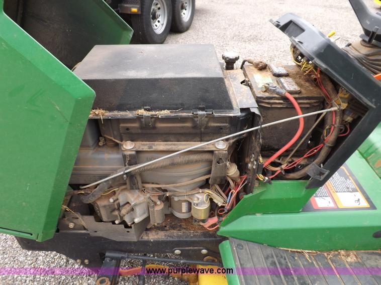 image for item I7674 John Deere 320 lawn mower