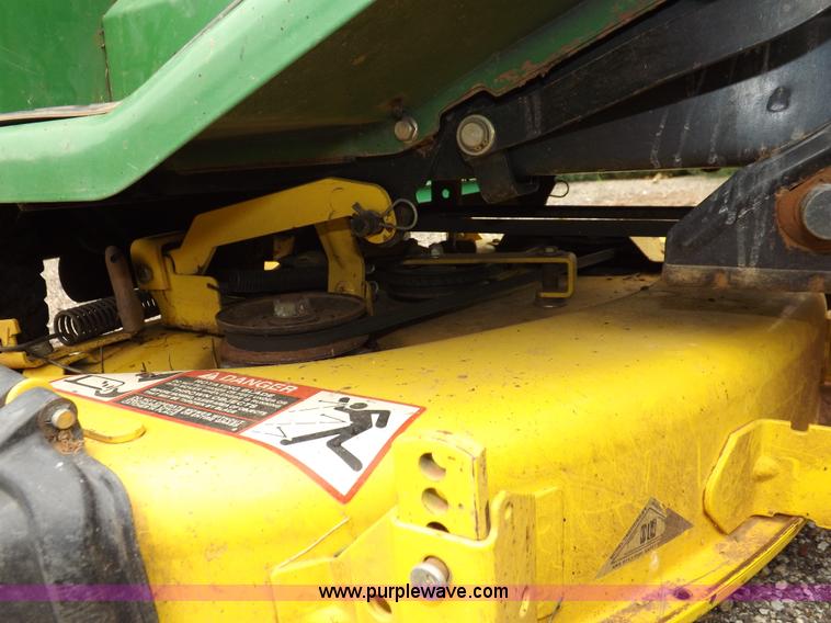 image for item I7674 John Deere 320 lawn mower