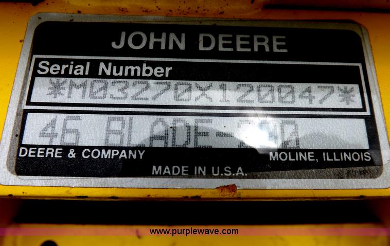 image for item I7674 John Deere 320 lawn mower