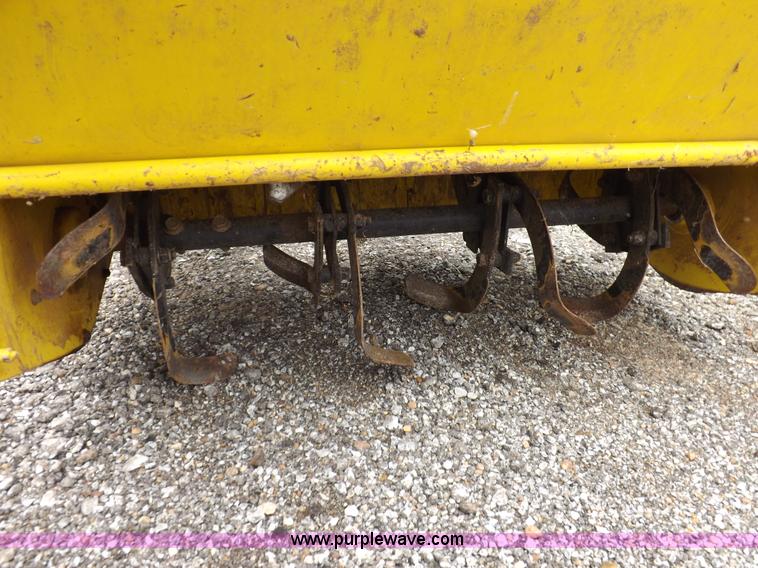 image for item I7674 John Deere 320 lawn mower