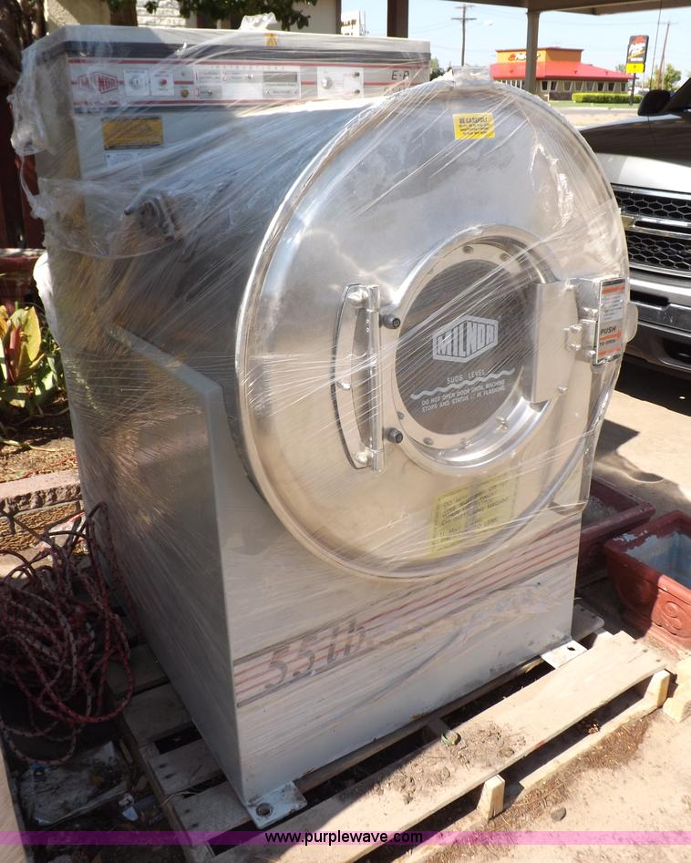 image for item I7680 1994 Pellerin Milnor commercial washing machine