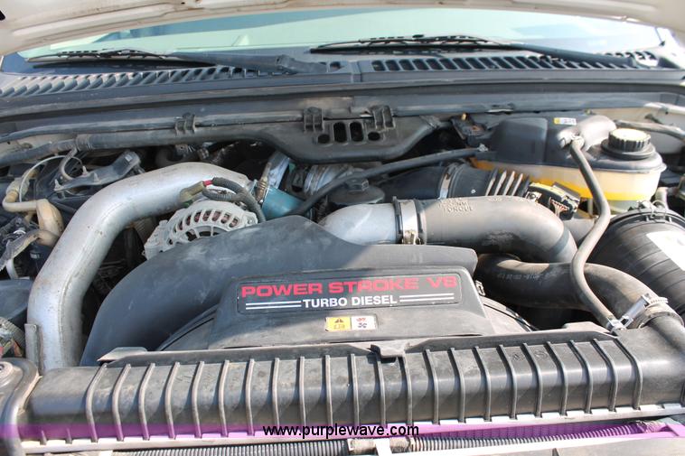 image for item I7936 2004 Ford F250 Super Duty XL Pickup truck