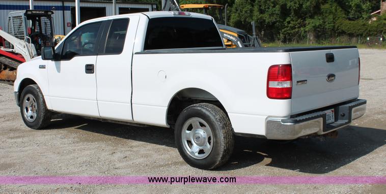 image for item I7937 2005 Ford F150 XLT SuperCab pickup truck