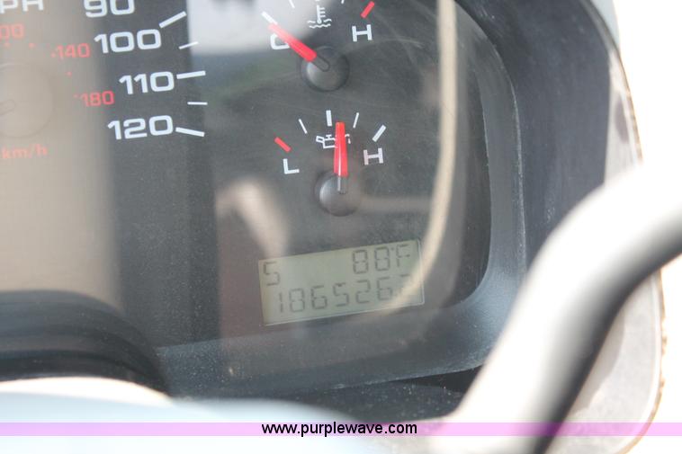 image for item I7937 2005 Ford F150 XLT SuperCab pickup truck