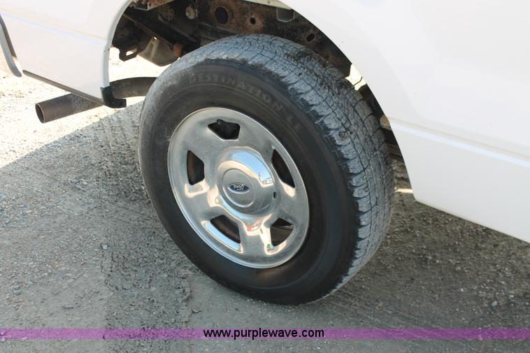 image for item I7937 2005 Ford F150 XLT SuperCab pickup truck