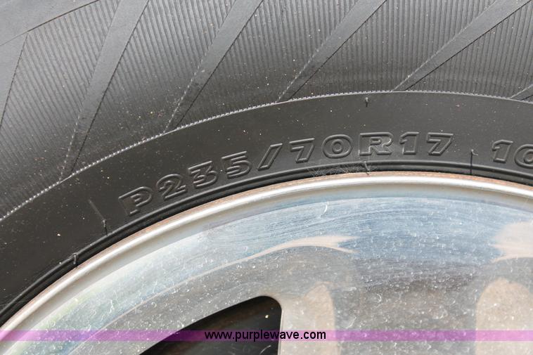 image for item I7937 2005 Ford F150 XLT SuperCab pickup truck