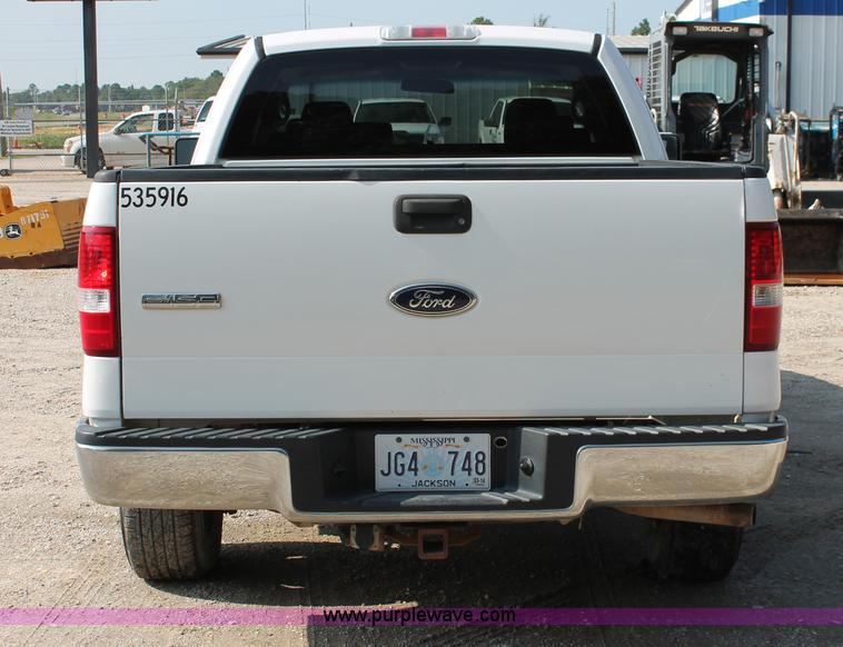 image for item I7938 2005 Ford F150 XLT SuperCab pickup truck