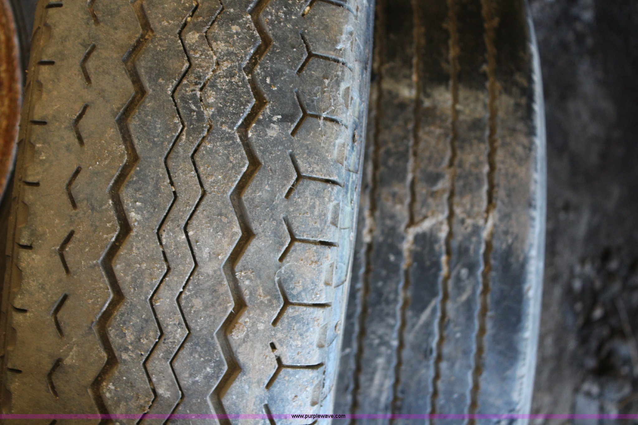 (2) 10.0020 wheels and tires in KS Item AU9201 sold