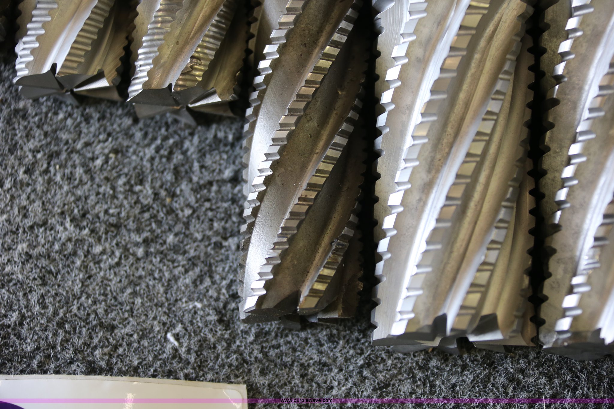 (10) Quinco end mills in Lone Jack, MO Item E2242 sold Purple Wave