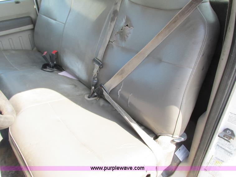 image for item G8577 2008 Ford F350 XLT Super Duty pickup truck