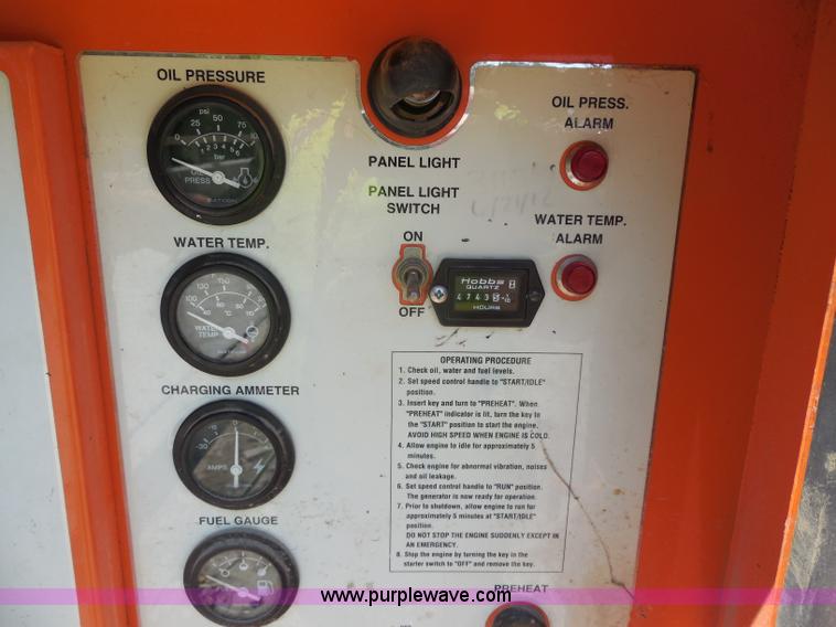 image for item G8593 Whisperwatt 25 generator