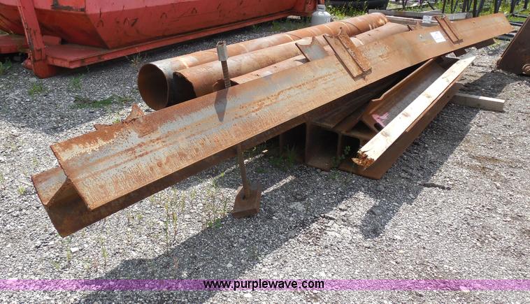 image for item G8628 Assorted scrap iron