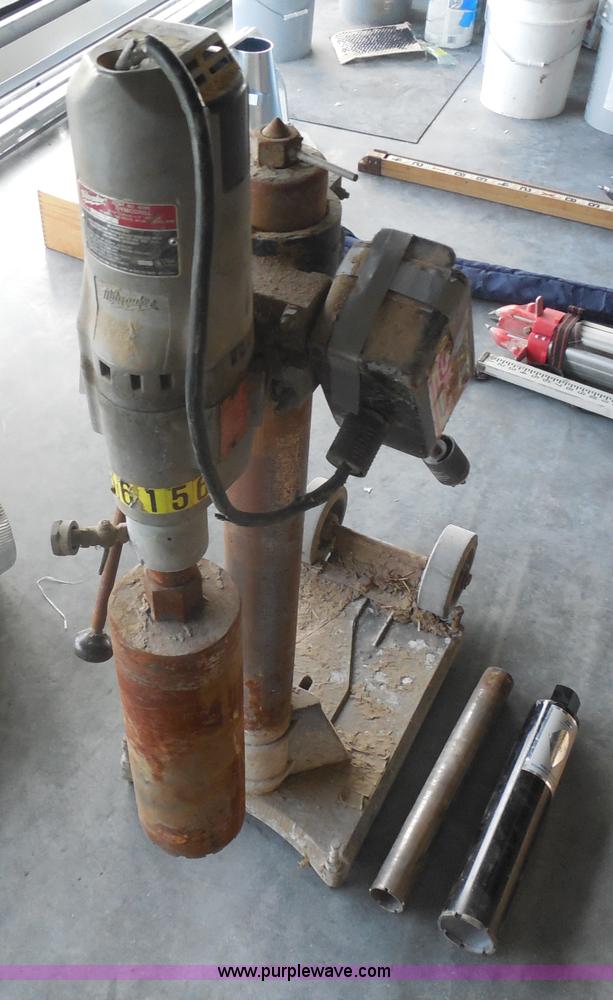 image for item G8642 Milwaukee Dymo drill