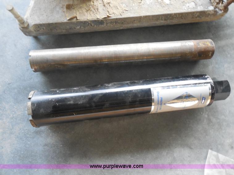 image for item G8642 Milwaukee Dymo drill