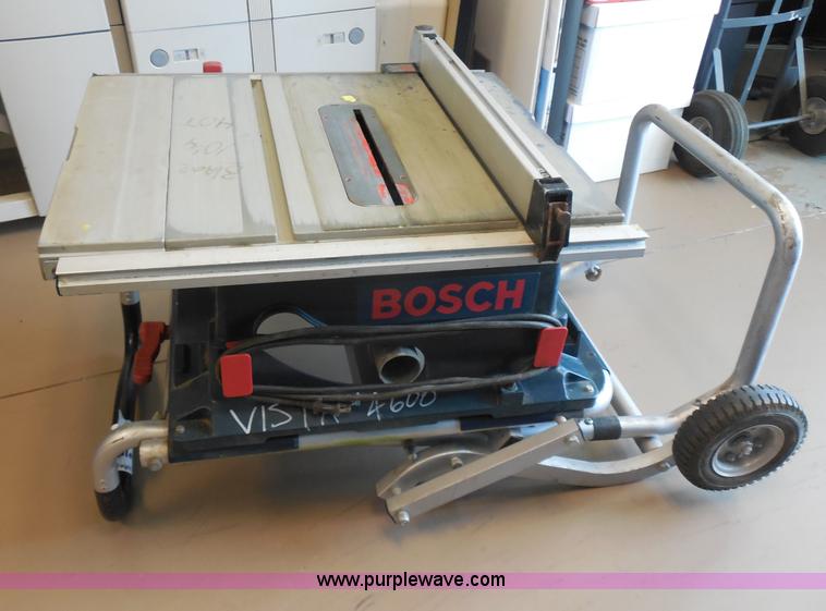 Bosch TS2000 table saw in New Berlin, WI Item G8645 sold Purple Wave