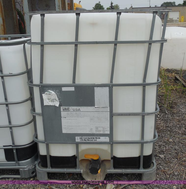 image for item G8653 (2) poly tanks