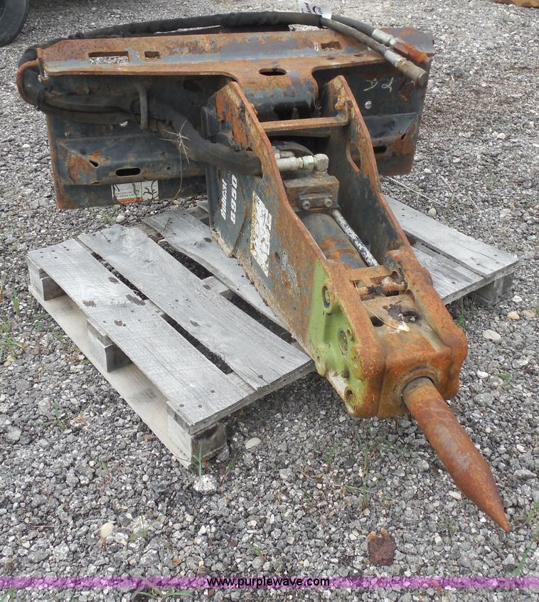image for item G8656 Bobcat B950 hydraulic breaker