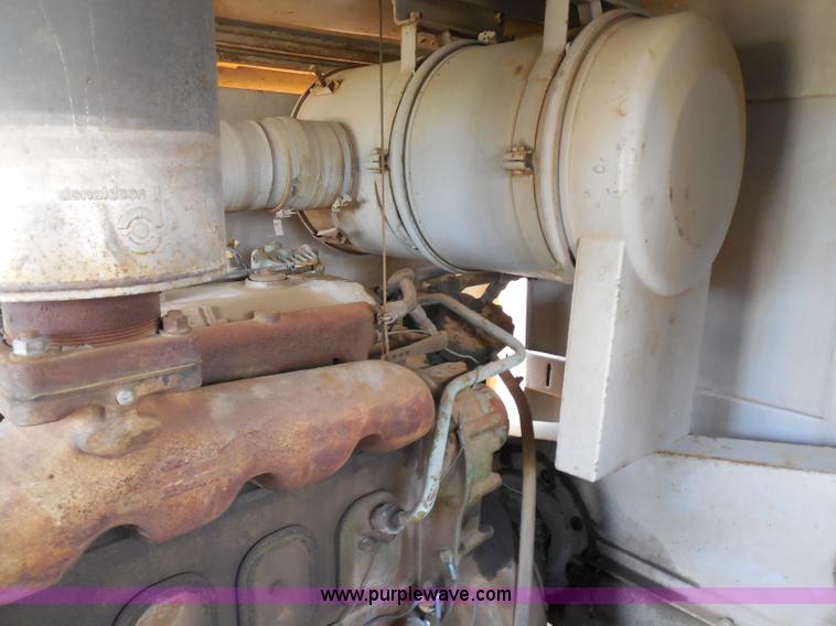 image for item G8659 1970 American 599 40-ton lattice boom crawler crane