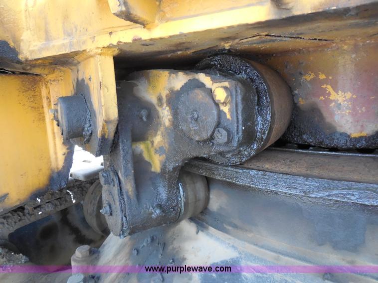 image for item G8659 1970 American 599 40-ton lattice boom crawler crane