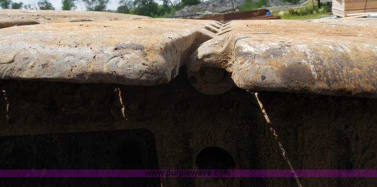 image for item G8659 1970 American 599 40-ton lattice boom crawler crane