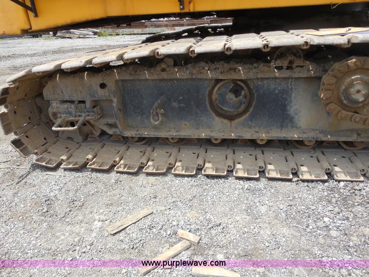 image for item G8659 1970 American 599 40-ton lattice boom crawler crane