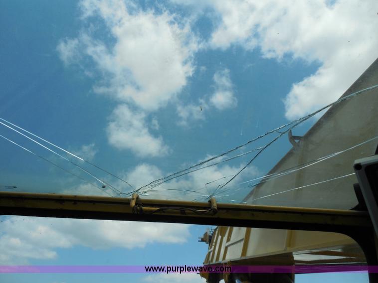 image for item G8660 1982 Grove RT65S 35-ton rough terrain crane