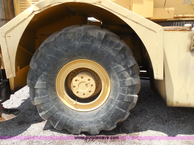 image for item G8660 1982 Grove RT65S 35-ton rough terrain crane