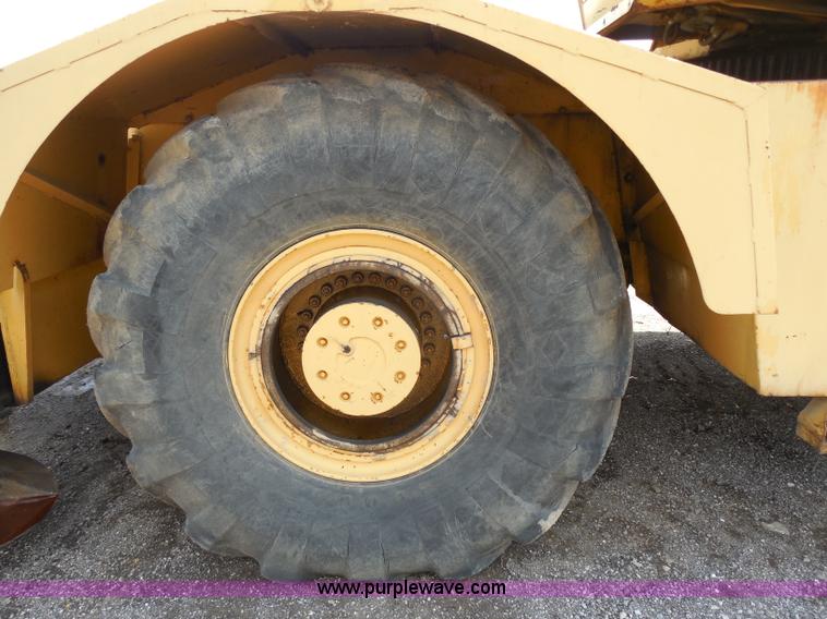 image for item G8660 1982 Grove RT65S 35-ton rough terrain crane