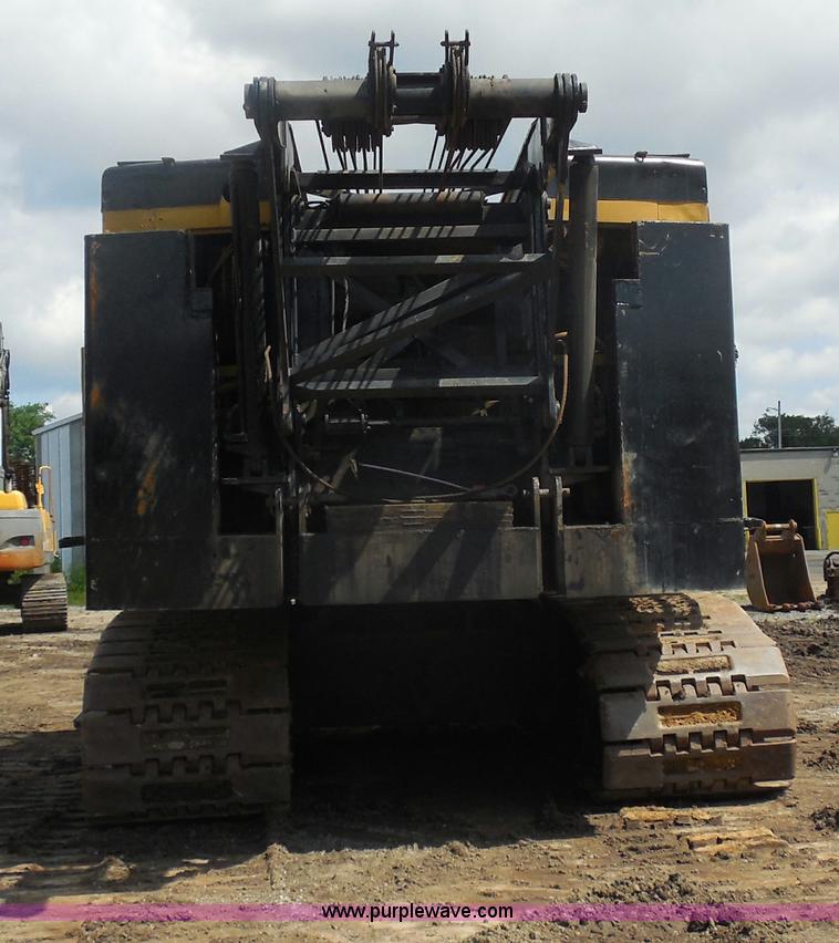image for item G8661 1975 Lorain L-790 100-ton lattice boom crawler crane