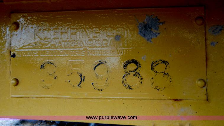 image for item G8661 1975 Lorain L-790 100-ton lattice boom crawler crane