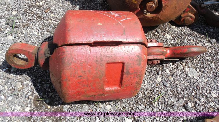 image for item G8661 1975 Lorain L-790 100-ton lattice boom crawler crane