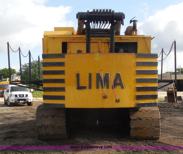 image for item G8663 1974 Lima 700-HC 80-ton lattice boom crawler crane