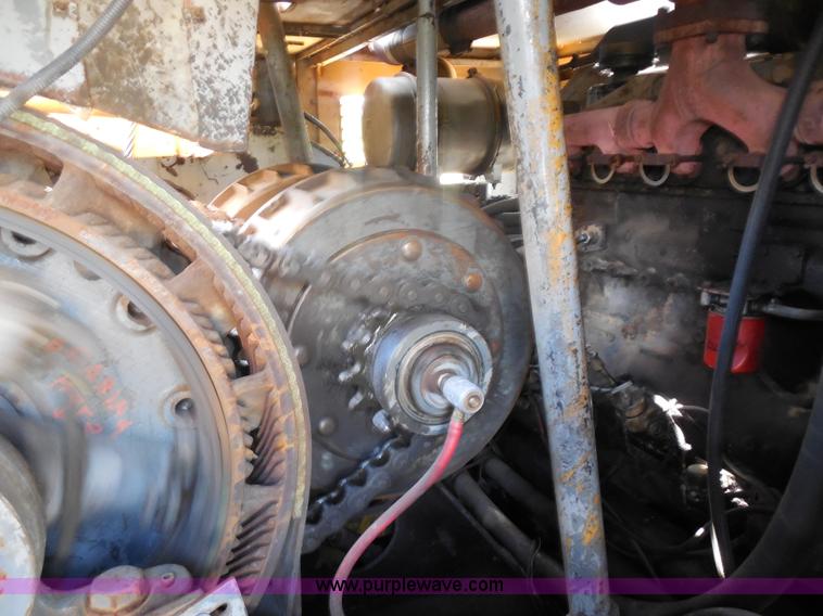 image for item G8663 1974 Lima 700-HC 80-ton lattice boom crawler crane