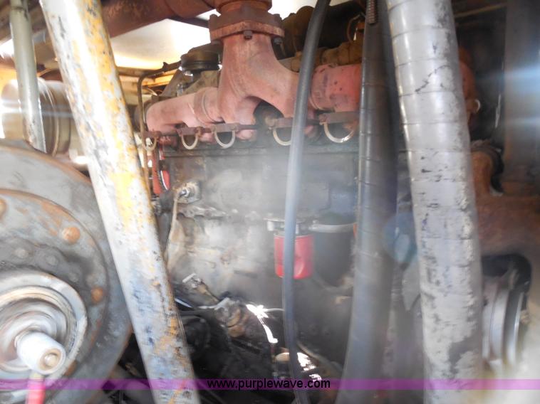 image for item G8663 1974 Lima 700-HC 80-ton lattice boom crawler crane