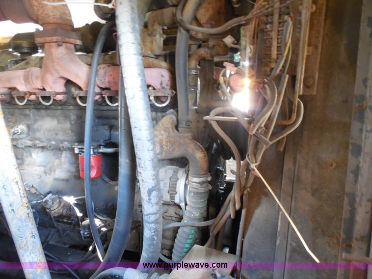 image for item G8663 1974 Lima 700-HC 80-ton lattice boom crawler crane