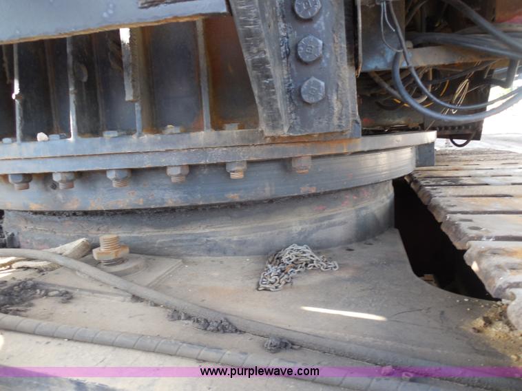 image for item G8663 1974 Lima 700-HC 80-ton lattice boom crawler crane