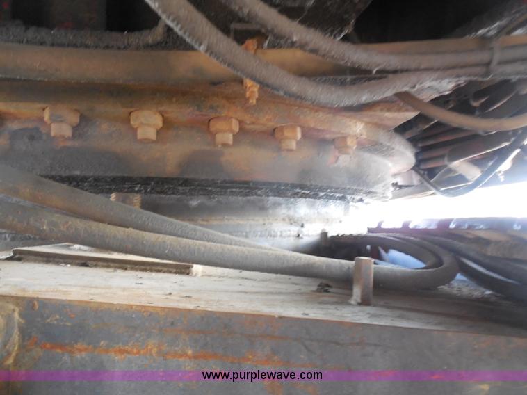 image for item G8663 1974 Lima 700-HC 80-ton lattice boom crawler crane