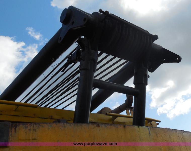 image for item G8663 1974 Lima 700-HC 80-ton lattice boom crawler crane