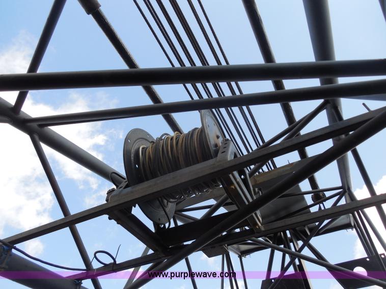 image for item G8663 1974 Lima 700-HC 80-ton lattice boom crawler crane