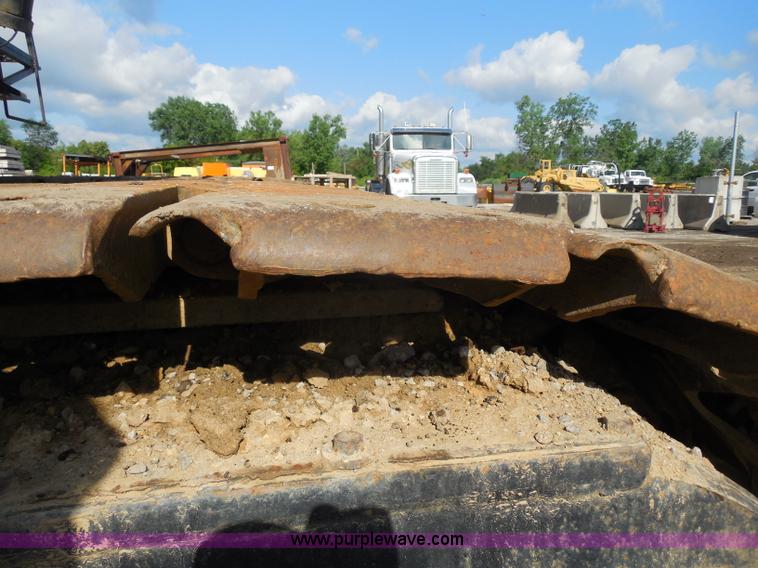 image for item G8663 1974 Lima 700-HC 80-ton lattice boom crawler crane