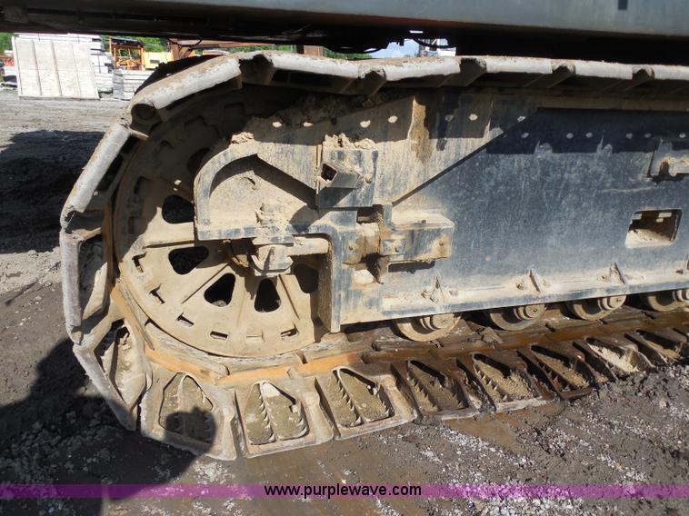 image for item G8663 1974 Lima 700-HC 80-ton lattice boom crawler crane