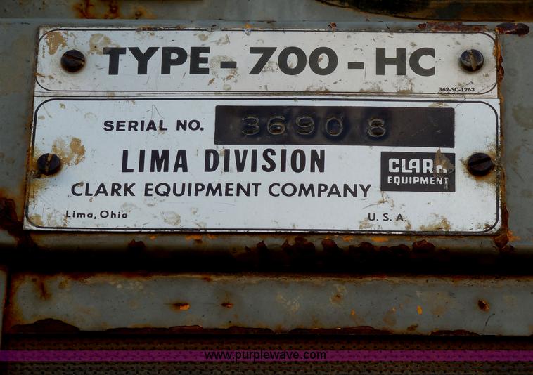 image for item G8663 1974 Lima 700-HC 80-ton lattice boom crawler crane