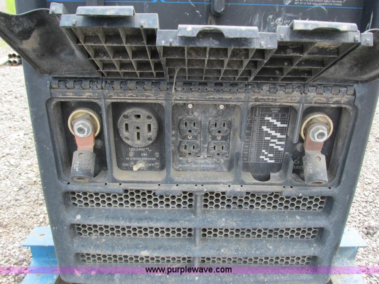 image for item G8665 Miller Bobcat 250 welder/generator