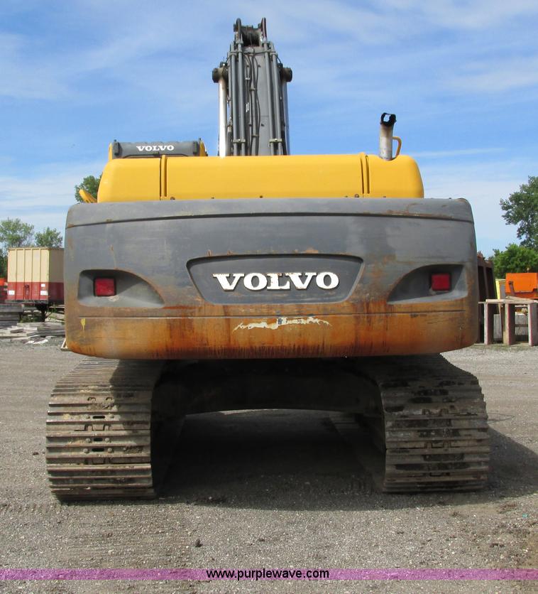 image for item G8666 2004 Volvo EC330BLC excavator