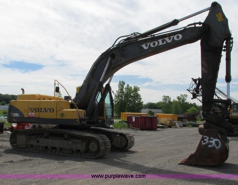 image for item G8666 2004 Volvo EC330BLC excavator