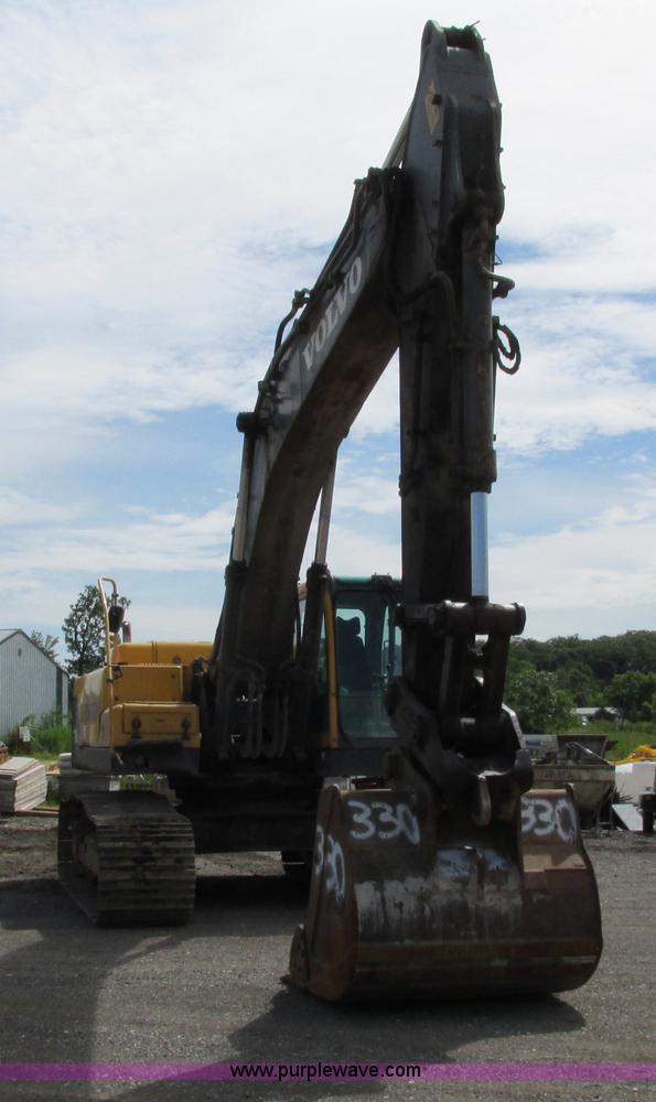 image for item G8666 2004 Volvo EC330BLC excavator