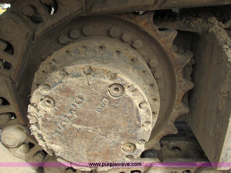 image for item G8666 2004 Volvo EC330BLC excavator