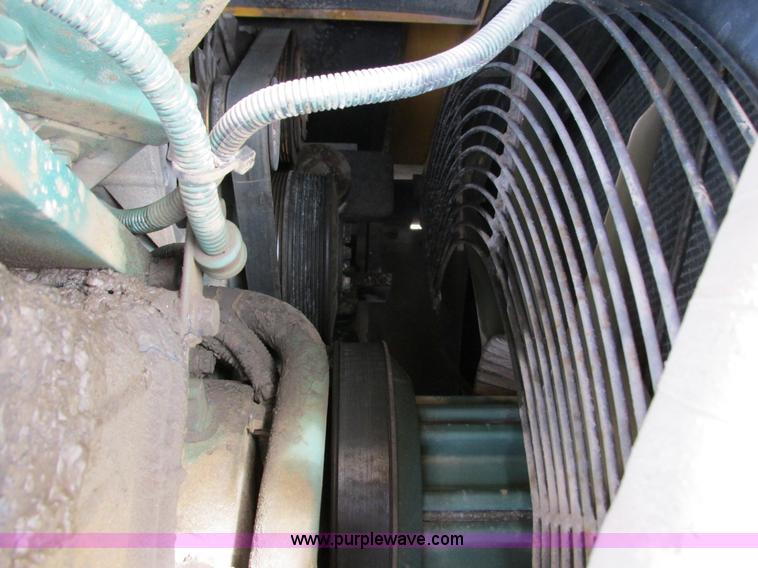 image for item G8666 2004 Volvo EC330BLC excavator