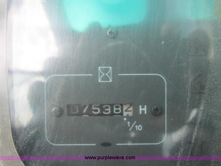 image for item G8666 2004 Volvo EC330BLC excavator